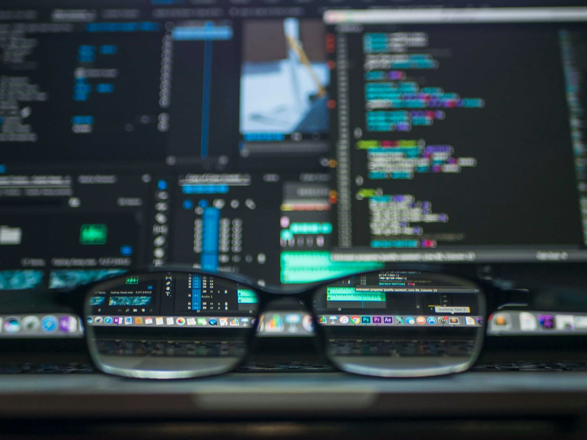 React vs Next.js: Which Framework to Choose in 2025? | webzworld