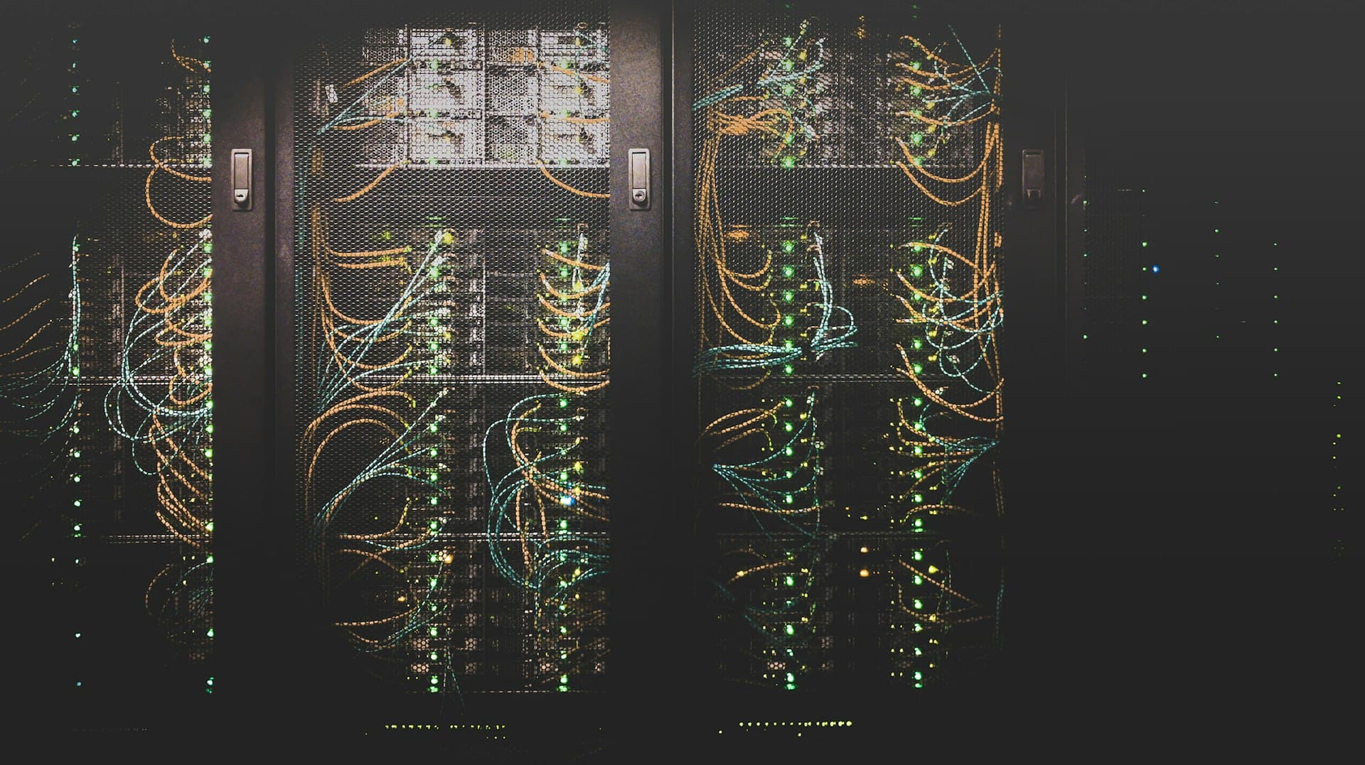 Web Hosting in India: Shared vs VPS vs Cloud — Which One Does Your Business Need?